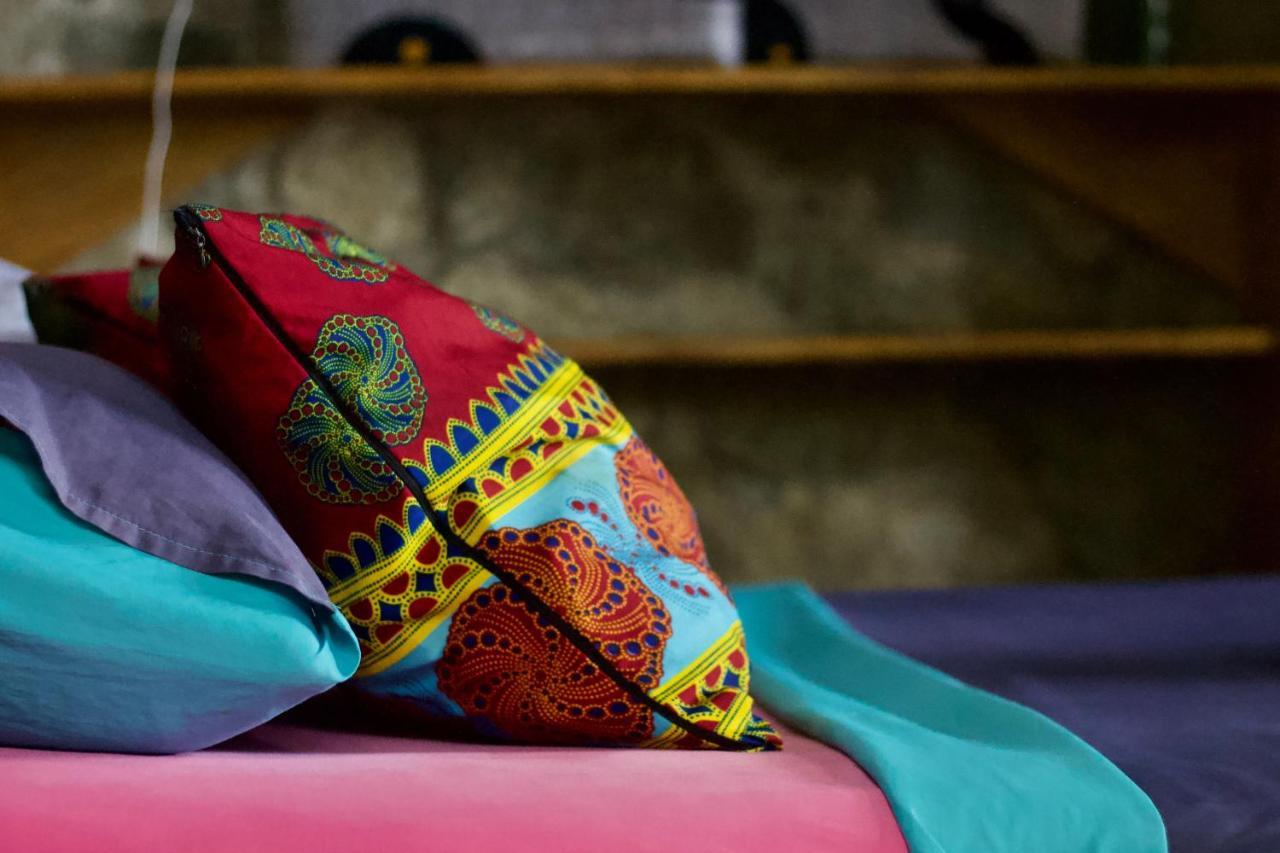 Butterfly Space- A Non-Profit Eco-Lodge Nkhata Bay Ngoại thất bức ảnh