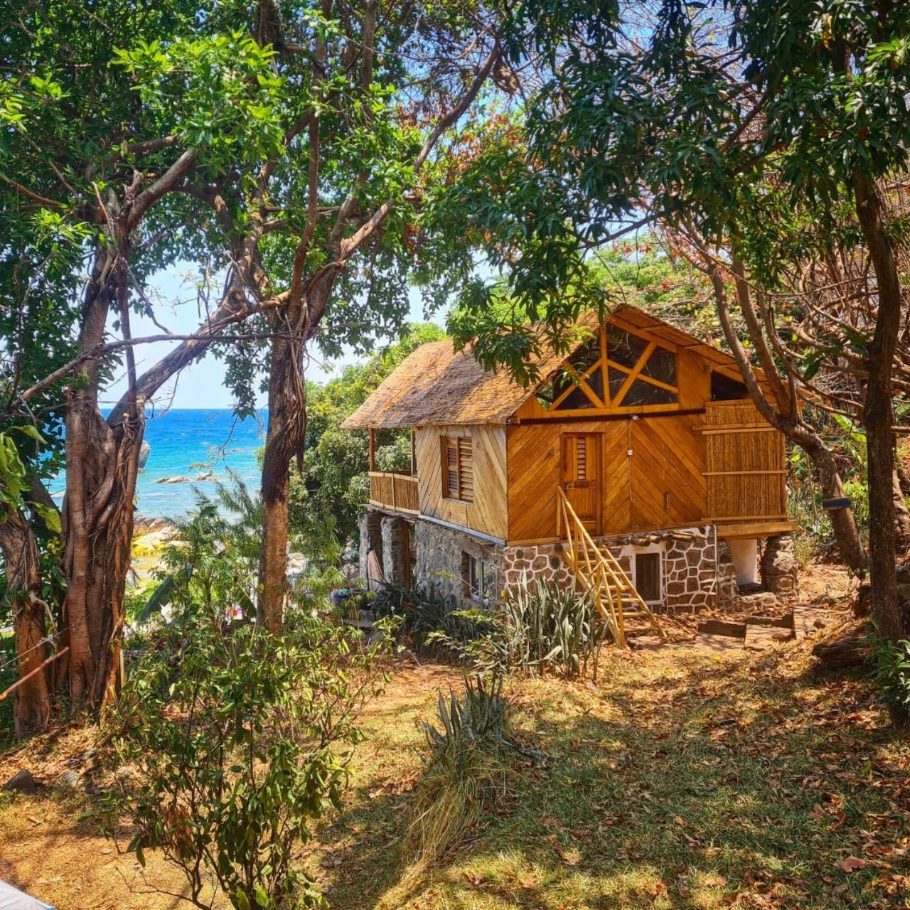 Butterfly Space- A Non-Profit Eco-Lodge Nkhata Bay Ngoại thất bức ảnh