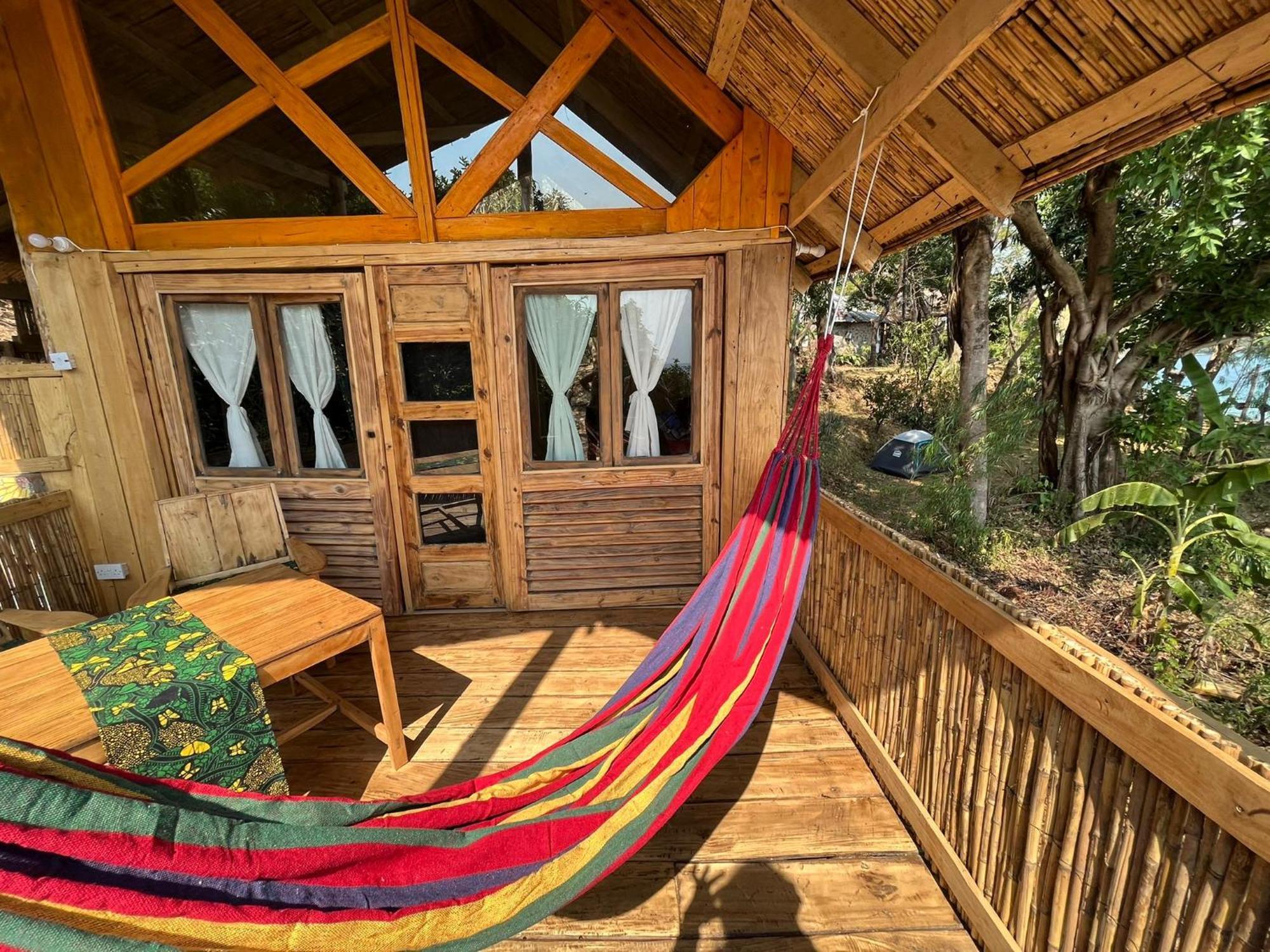Butterfly Space- A Non-Profit Eco-Lodge Nkhata Bay Ngoại thất bức ảnh