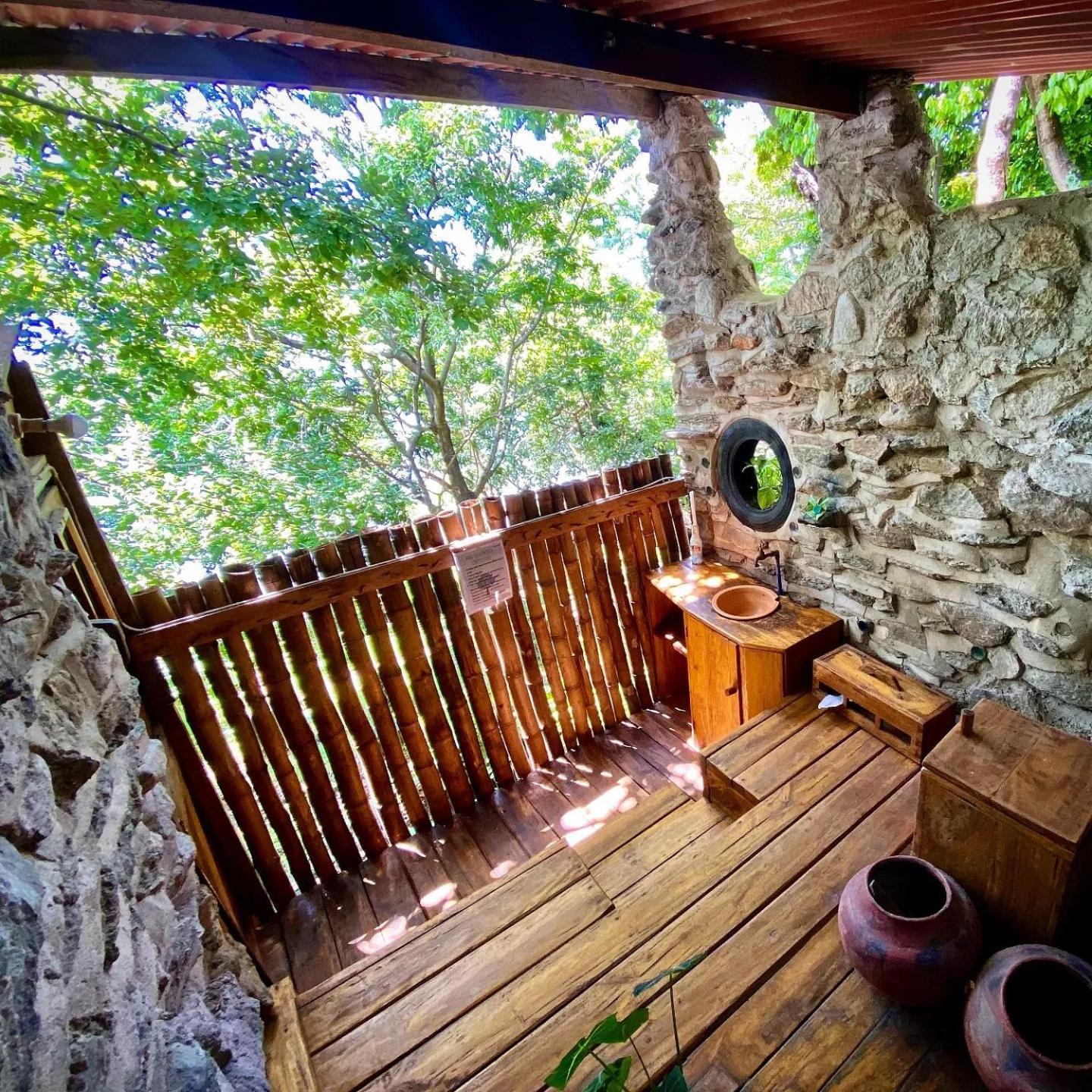 Butterfly Space- A Non-Profit Eco-Lodge Nkhata Bay Ngoại thất bức ảnh