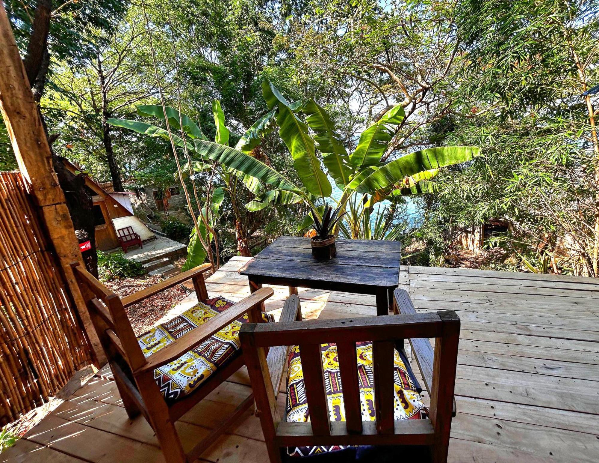 Butterfly Space- A Non-Profit Eco-Lodge Nkhata Bay Ngoại thất bức ảnh