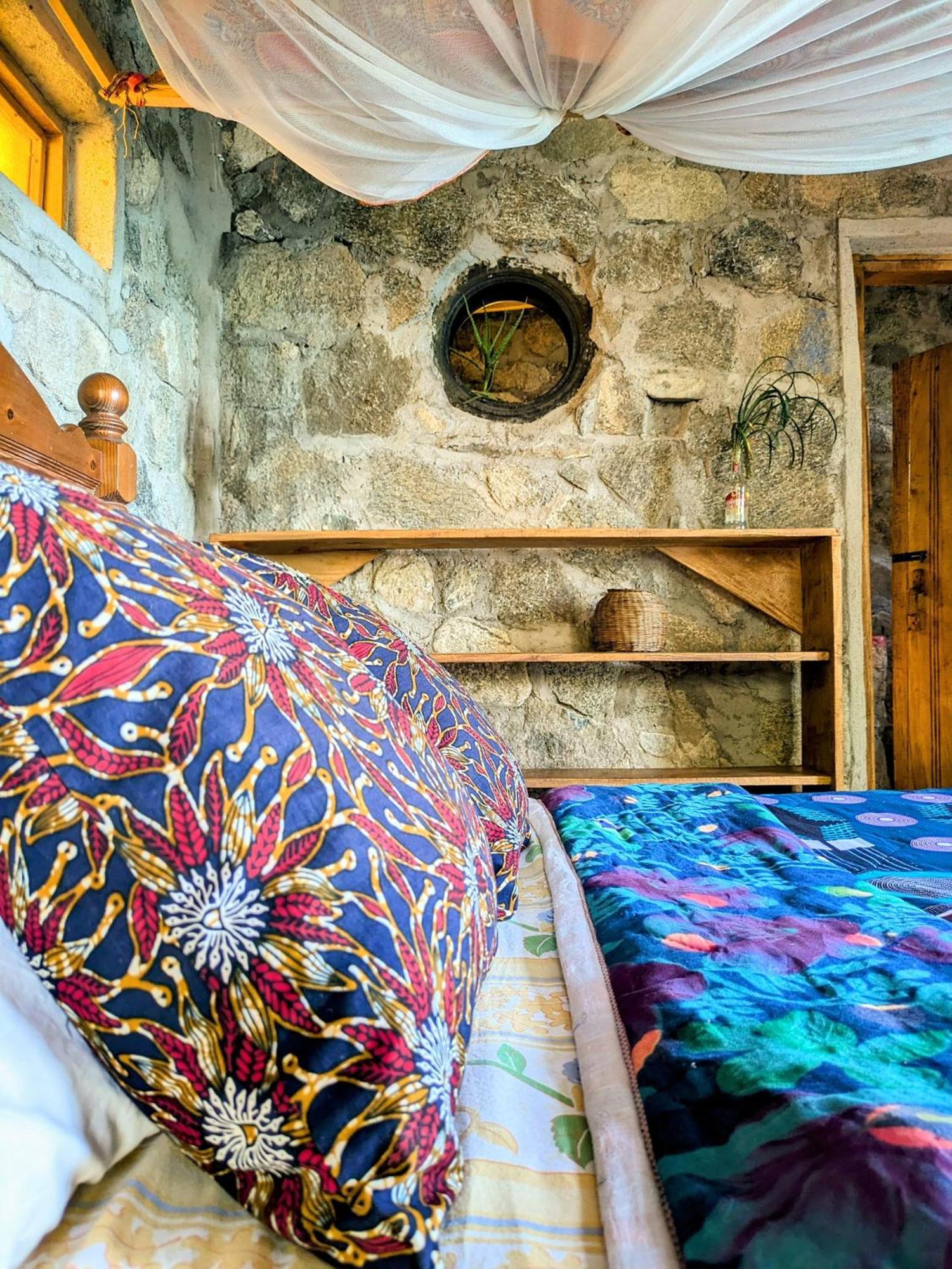 Butterfly Space- A Non-Profit Eco-Lodge Nkhata Bay Ngoại thất bức ảnh