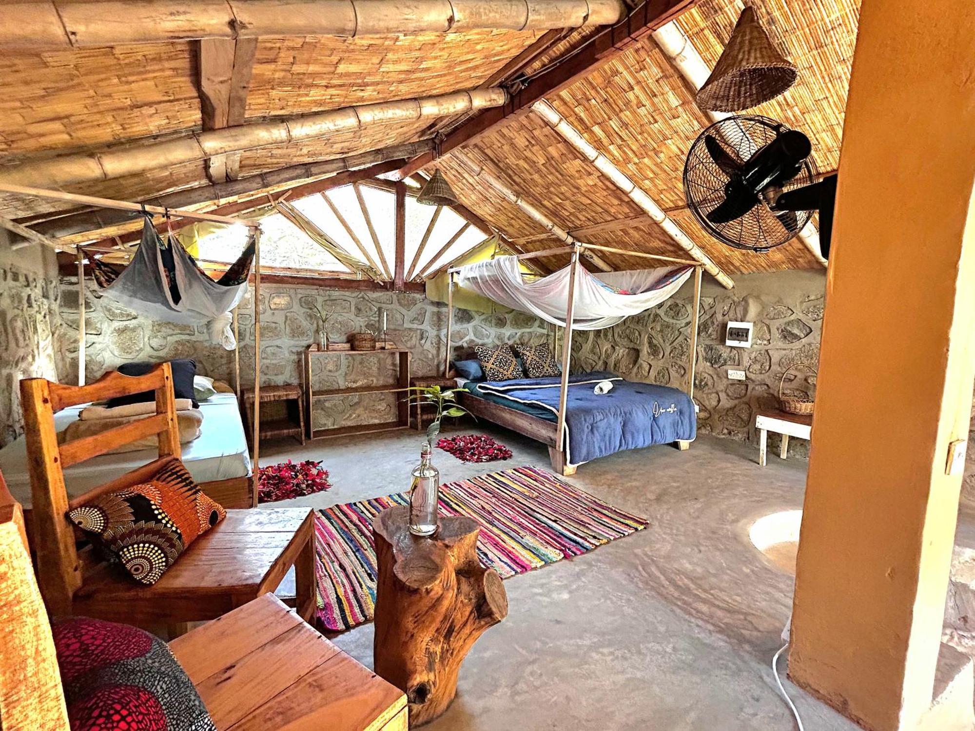 Butterfly Space- A Non-Profit Eco-Lodge Nkhata Bay Ngoại thất bức ảnh