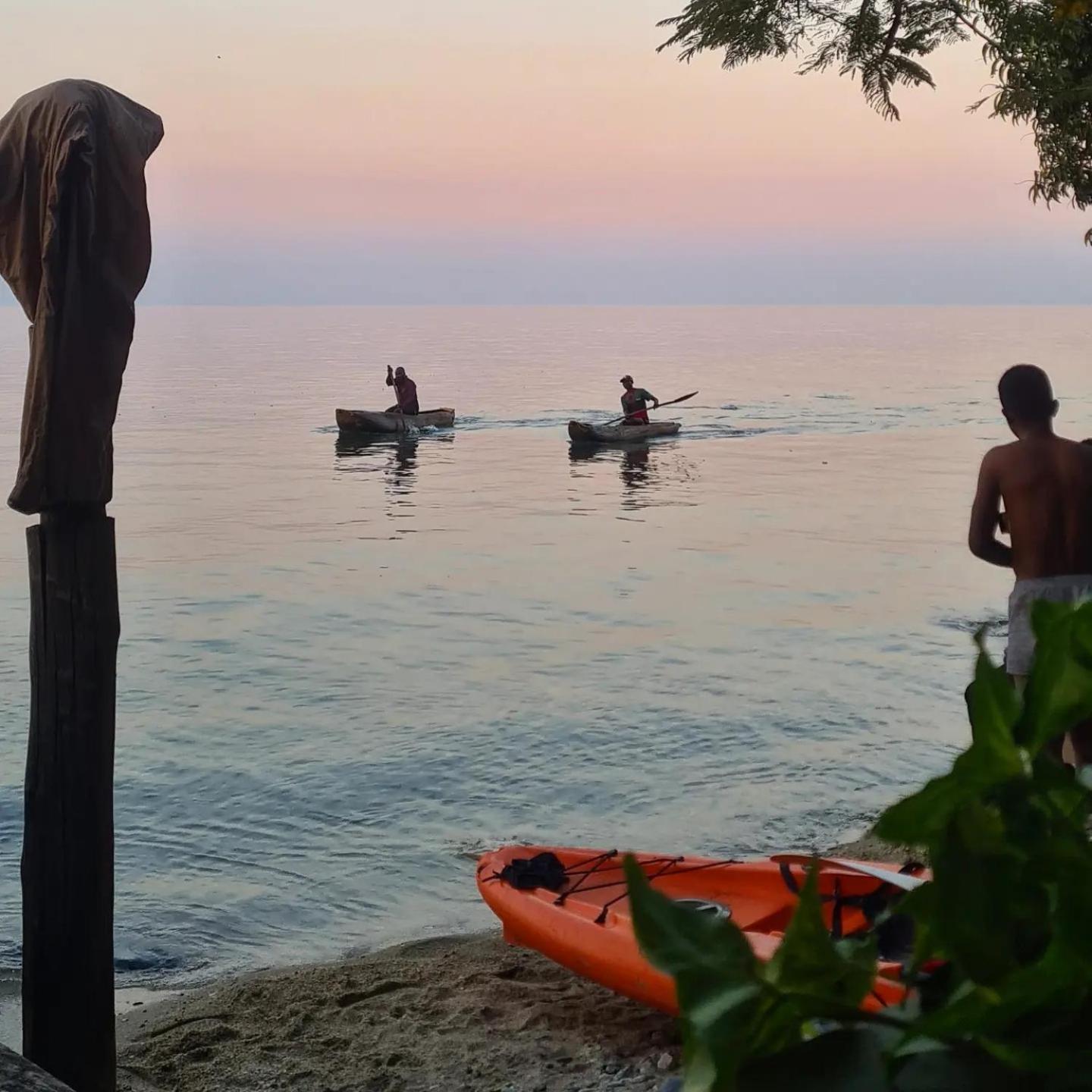 Butterfly Space- A Non-Profit Eco-Lodge Nkhata Bay Ngoại thất bức ảnh